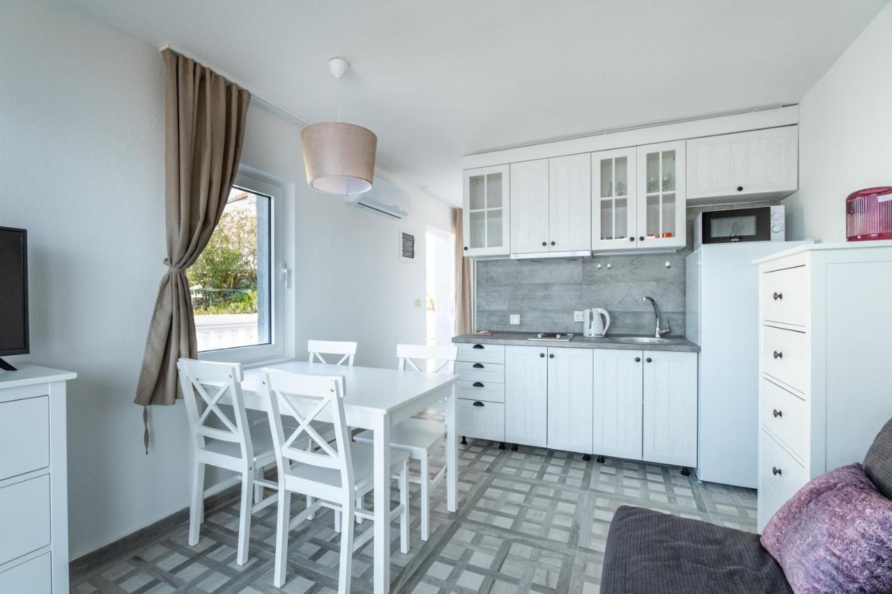 Ferienwohnung Boka 2 Krasići Exterior foto